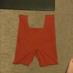 Align 28” NEVER WORN NO PILLING